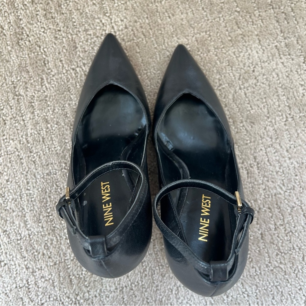 Nine West Eviee Black Leather Wedge Pumps - Picture 4 of 12